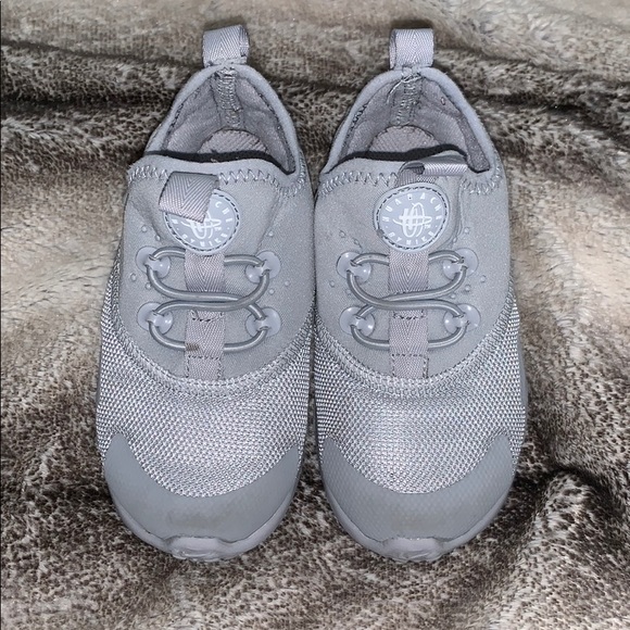 Nike Other - Nike Huarache Drift size 8C “boys”
